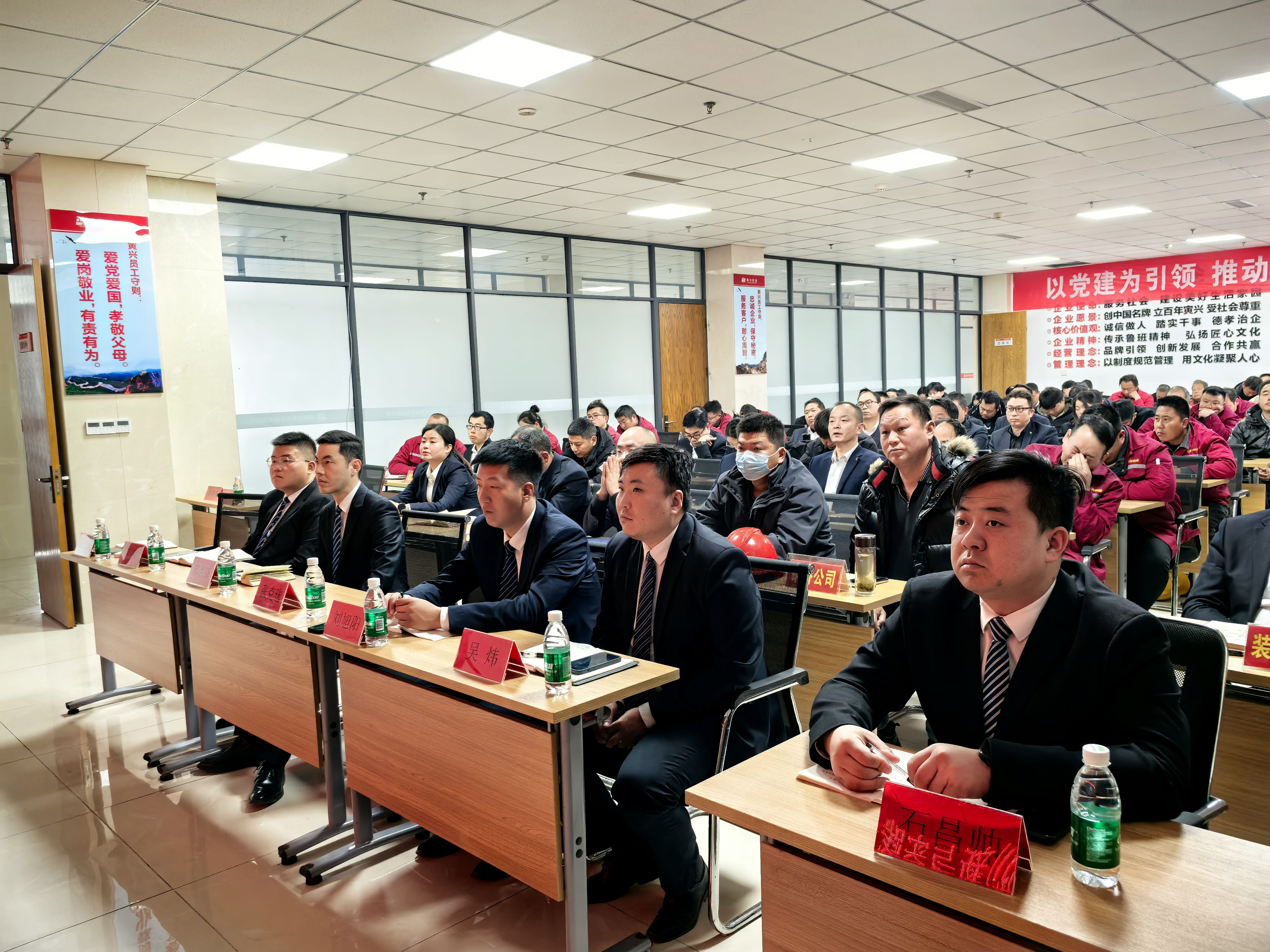 牧原建筑攜手寅興實業(yè)開展安全培訓專題活動，共筑安全生產新防線